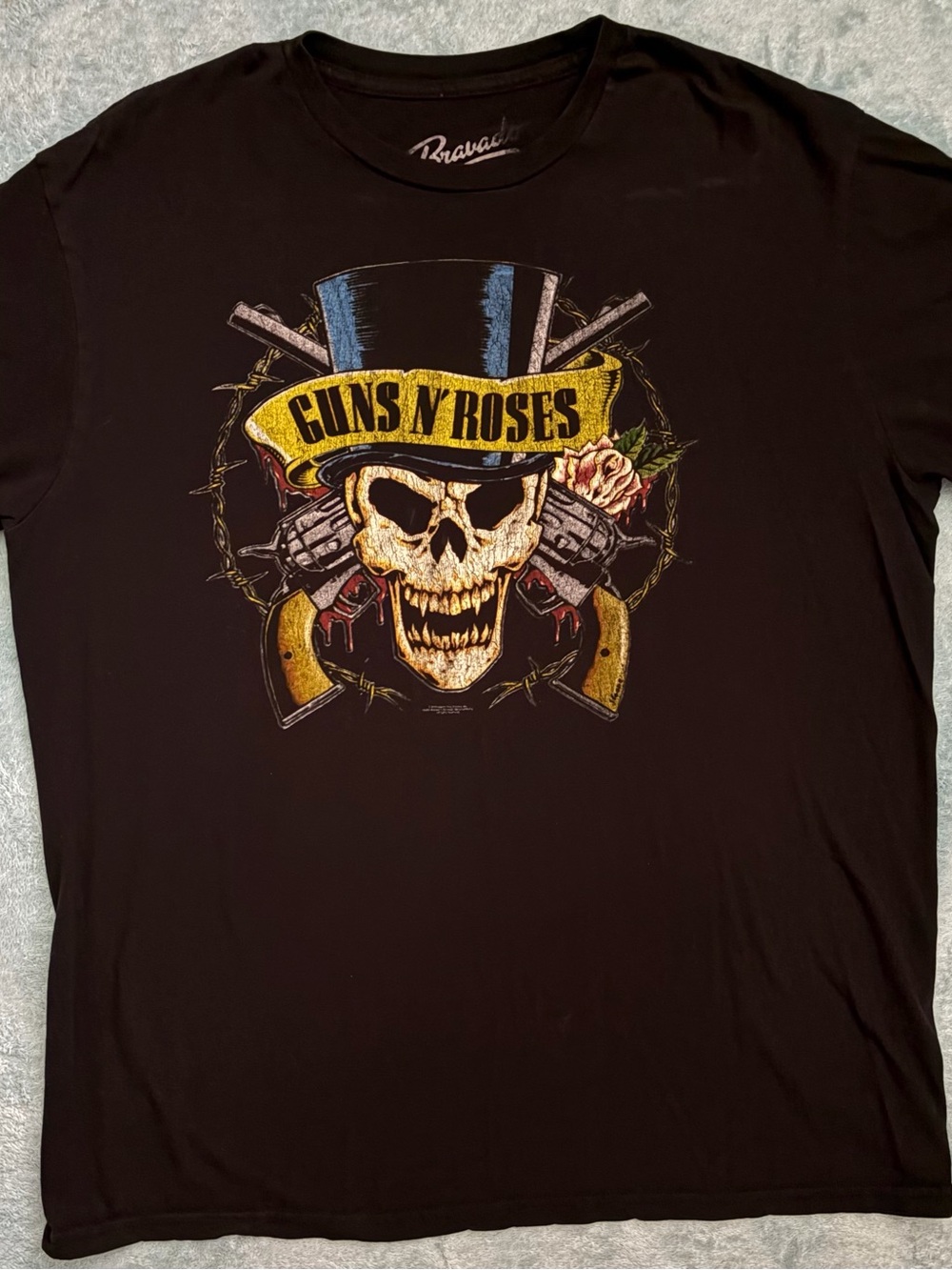 Vintage Bravado Guns N' Roses Skull w/Yellow Banner & Revolvers T-shirt Black XL